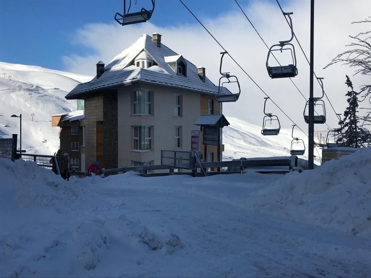 Miramar Elite Ski Con Parking Sierra Nevada Eksteriør bilde