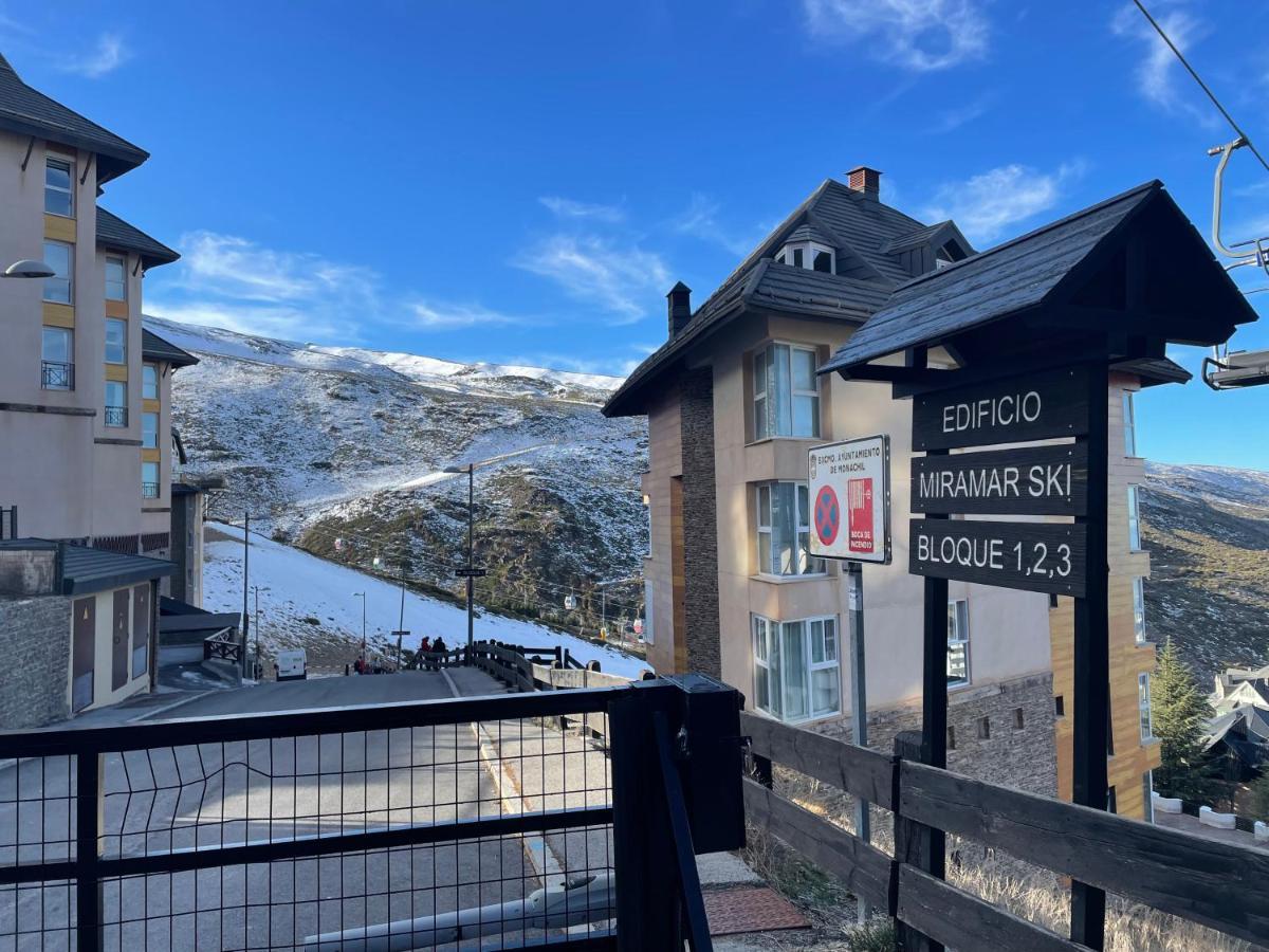 Miramar Elite Ski Con Parking Sierra Nevada Eksteriør bilde